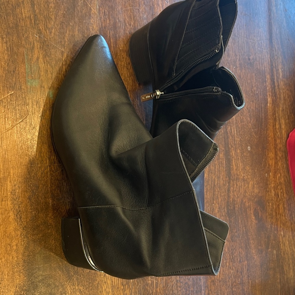 Unisa Sleek Black Ankle Booties